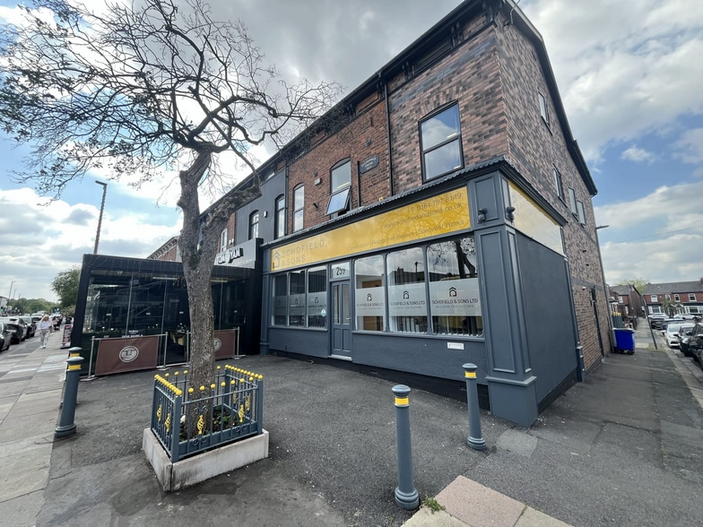 259 Monton Road, Manchester à louer - Photo principale – Image 1 sur 5
