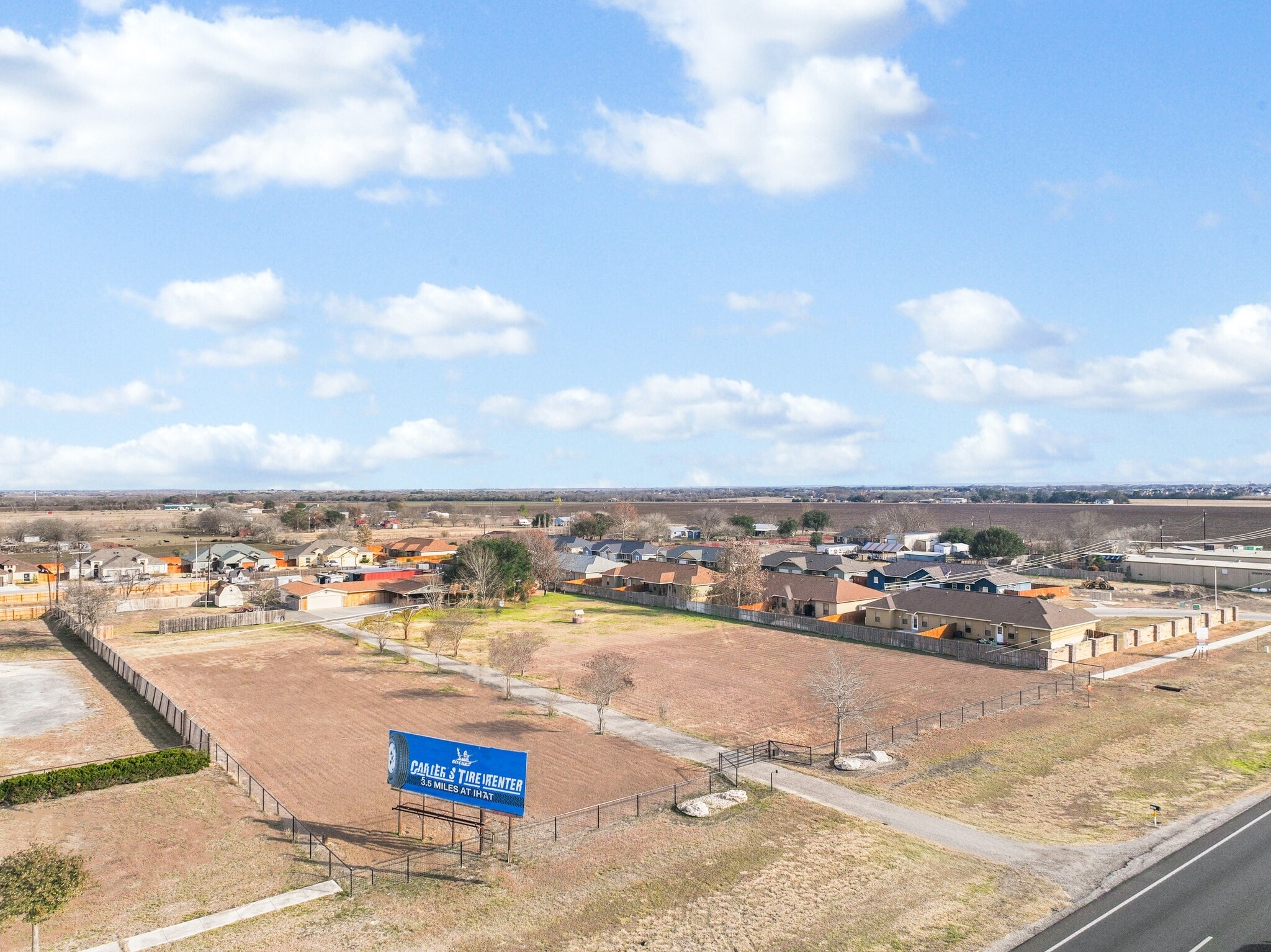 5037 Texas 123, Seguin, TX à vendre Photo principale– Image 1 sur 11