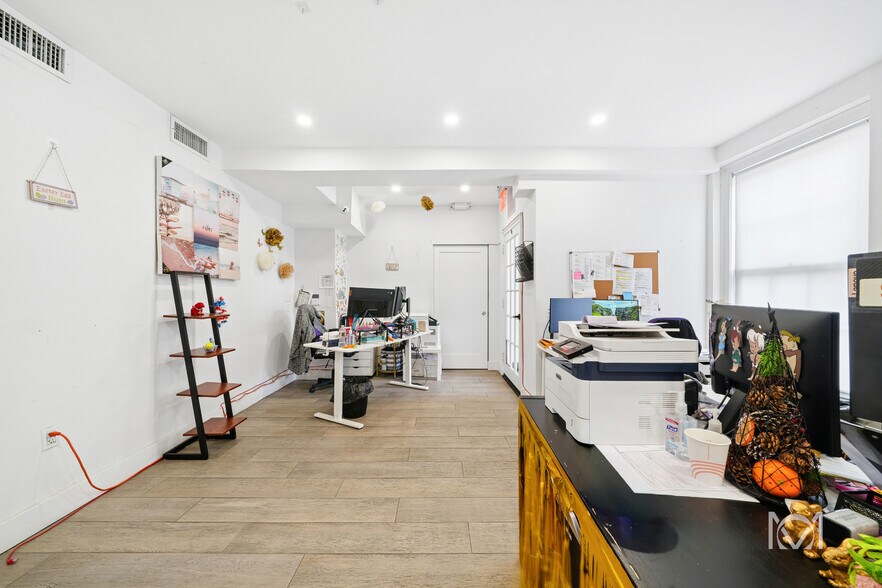 336 Central Park W, New York, NY à vendre - Photo intérieure – Image 3 sur 18