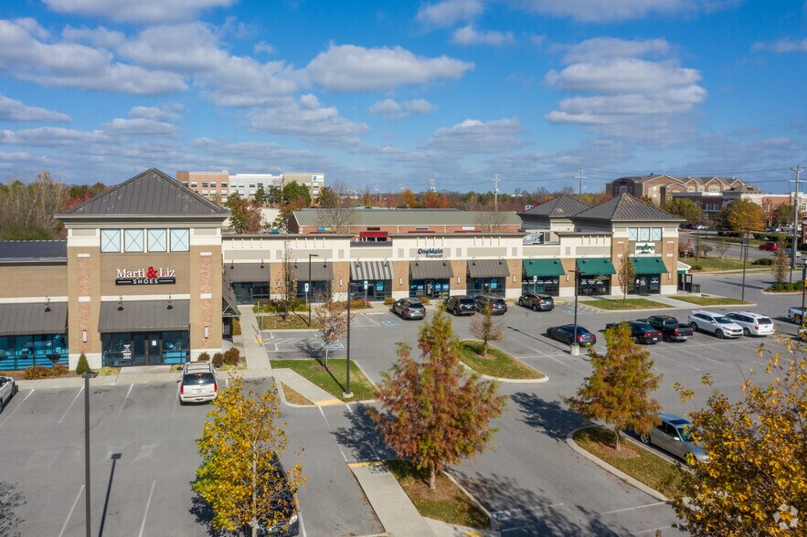 711 N Thompson Ln, Murfreesboro, TN à louer - Photo de l’immeuble – Image 3 sur 7