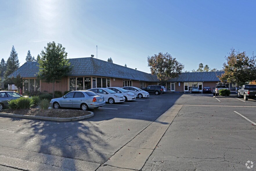 2950 Beacon Blvd, West Sacramento, CA à louer - Photo de l’immeuble – Image 2 sur 8