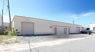 Plus de détails pour 1035 NE 43rd Pl, Oakland Park, FL - Industriel/Logistique à vendre