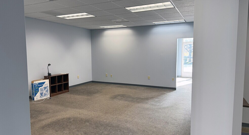 5400 Glenside Dr, Richmond, VA à louer - Photo intérieure – Image 3 sur 9