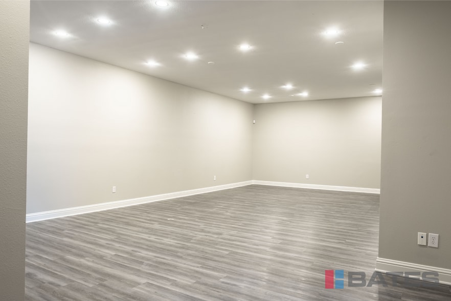 198 Brothers Blvd, Red Oak, TX à vendre - Photo intérieure – Image 2 sur 28