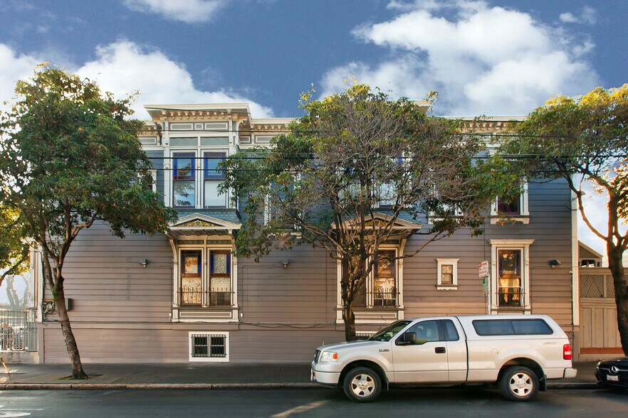 1200 Treat Ave, San Francisco, CA à vendre - Photo de l’immeuble – Image 2 sur 5