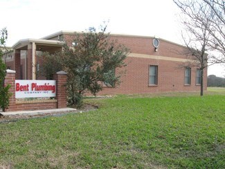 Plus de détails pour 1300 Universal City Blvd, Universal City, TX - Industriel/Logistique à vendre