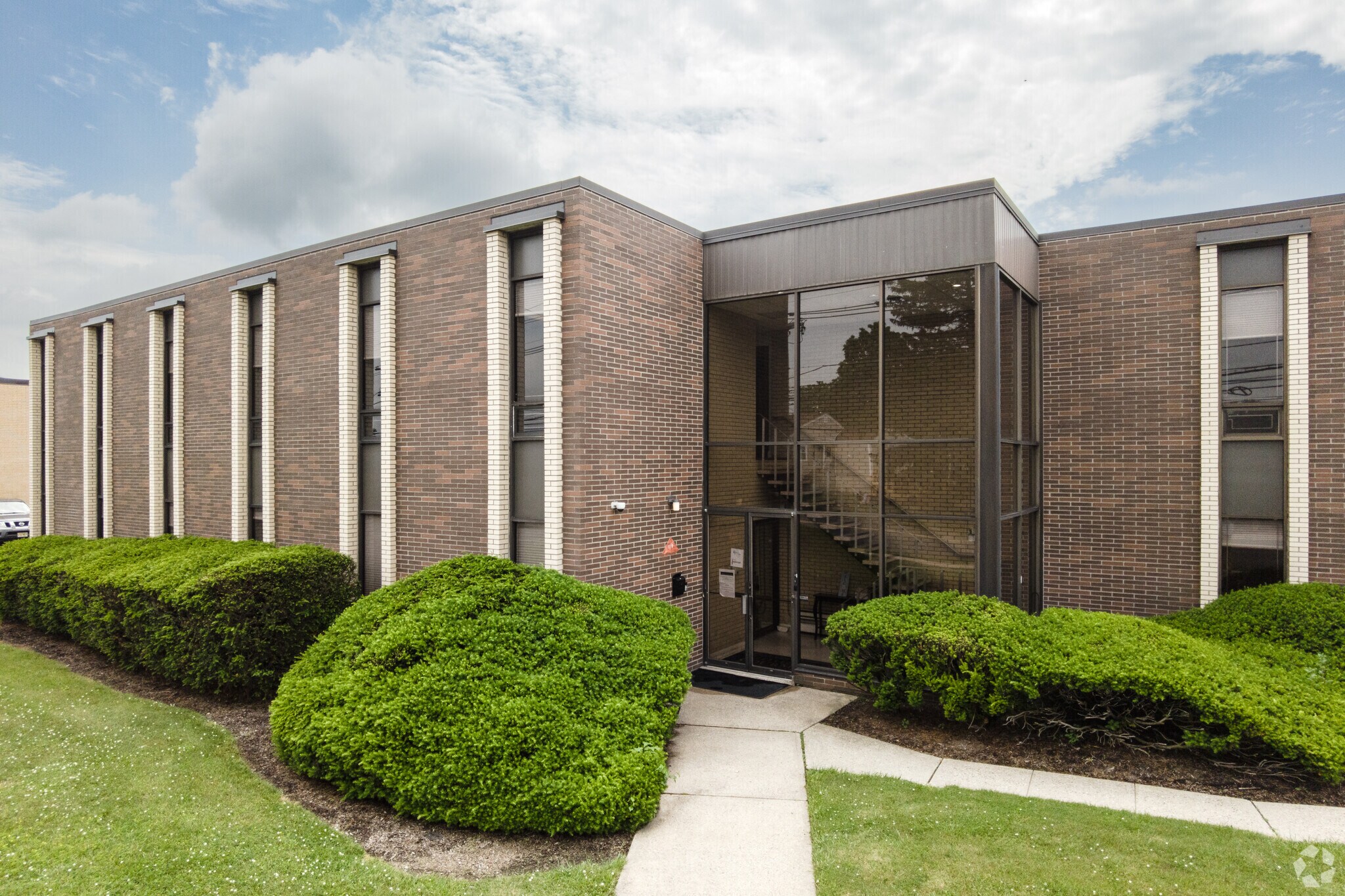 205 Moonachie Rd, Moonachie, NJ à louer Photo principale– Image 1 sur 8