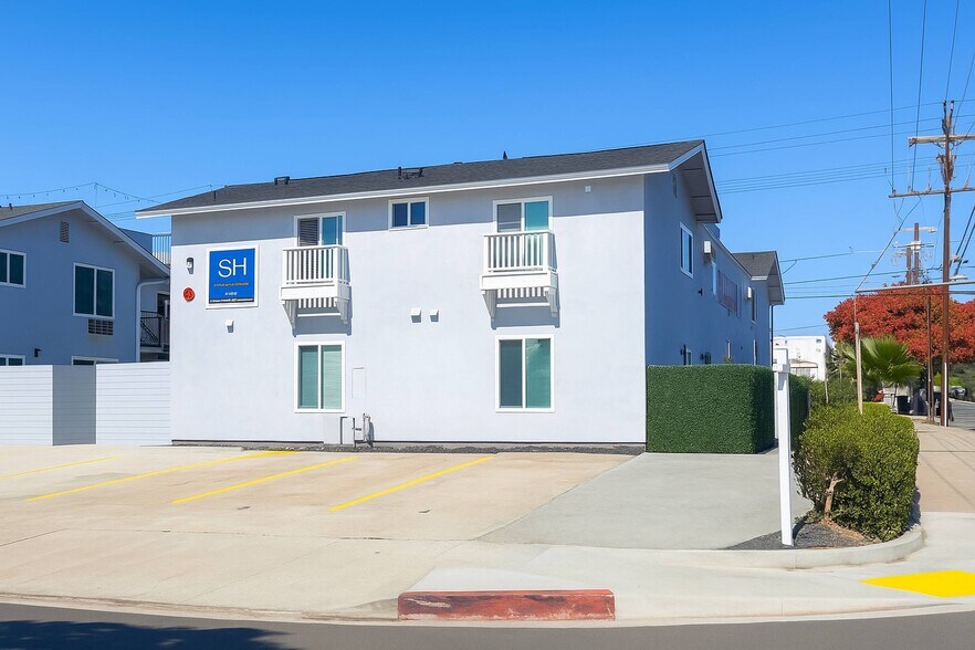 1478 Hornblend St, San Diego, CA à vendre - Photo de l’immeuble – Image 1 sur 7