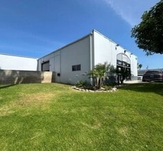 1080 S Cypress St, La Habra, CA à louer Photo intérieure– Image 2 sur 4