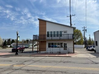 Plus de détails pour 114 N Putnam St, Williamston, MI - Local commercial à vendre