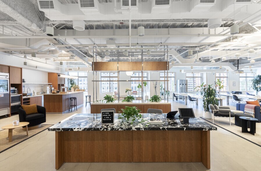 901 N Glebe Rd, Arlington, VA à louer - Photo intérieure – Image 1 sur 11