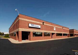 Plus de détails pour 55820 Grand River Ave, New Hudson, MI - Local d'activités à louer
