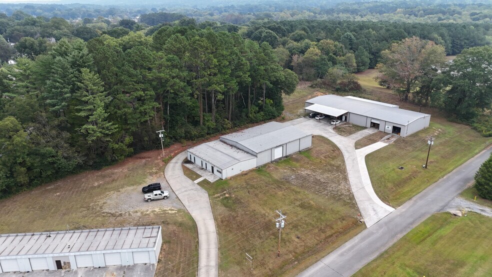 1109 S Chattanooga St, LaFayette, GA à vendre - Photo de l’immeuble – Image 2 sur 15