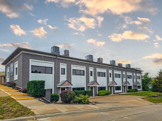 Plus de détails pour 3036 70th st, Omaha, NE - Bureau à vendre