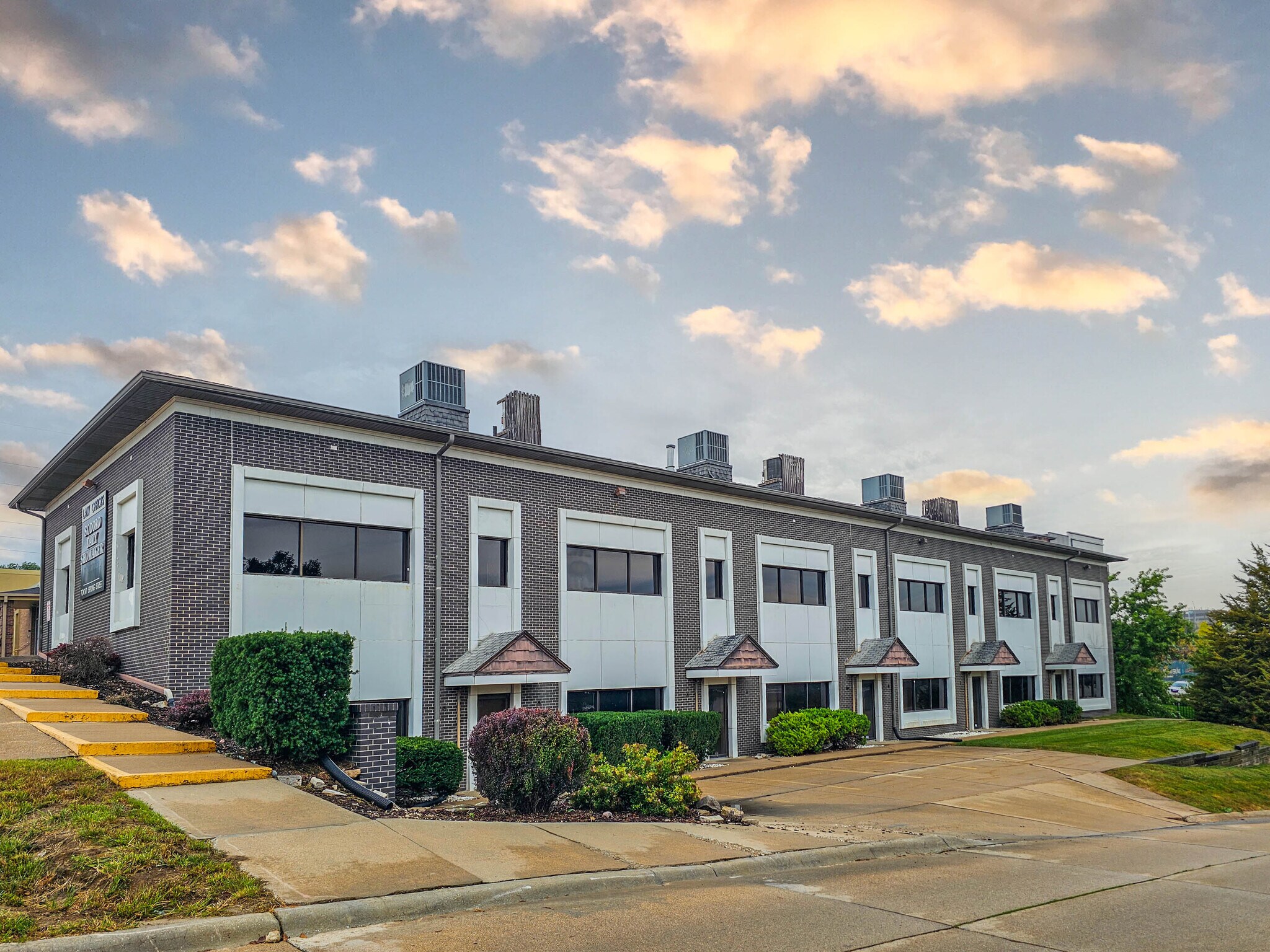 3036 70th st, Omaha, NE à vendre Photo de l’immeuble– Image 1 sur 13