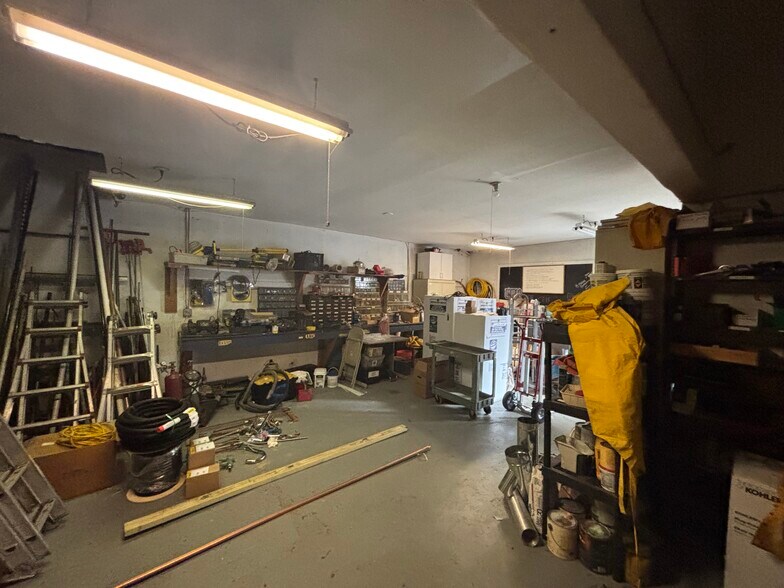 523 Columbus Ave, Trenton, NJ à vendre - Photo de l’immeuble – Image 3 sur 4