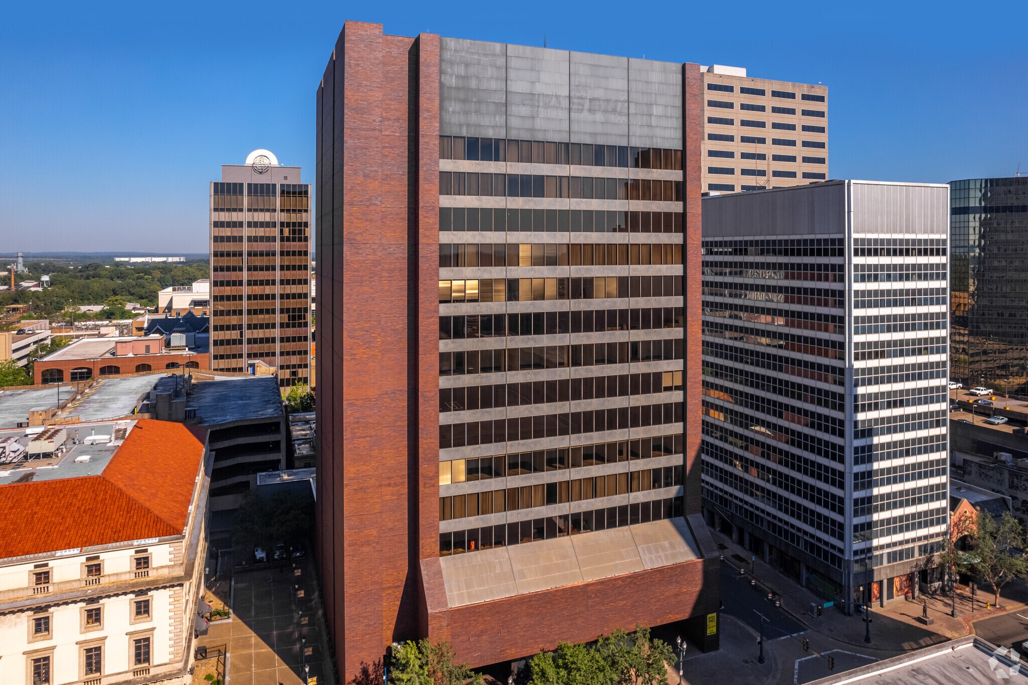 400 Texas St, Shreveport, LA à louer Photo principale– Image 1 sur 9