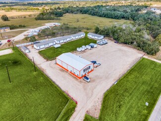 Plus de détails pour 5367 State Highway 97 E, Floresville, TX - Industriel/Logistique à vendre