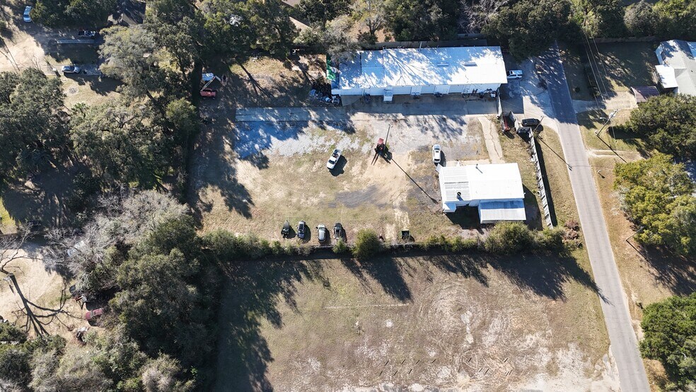2339 Truman Ave, Pensacola, FL à vendre - Photo de l’immeuble – Image 3 sur 18