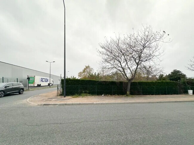 Plus de détails pour Bureau à vendre