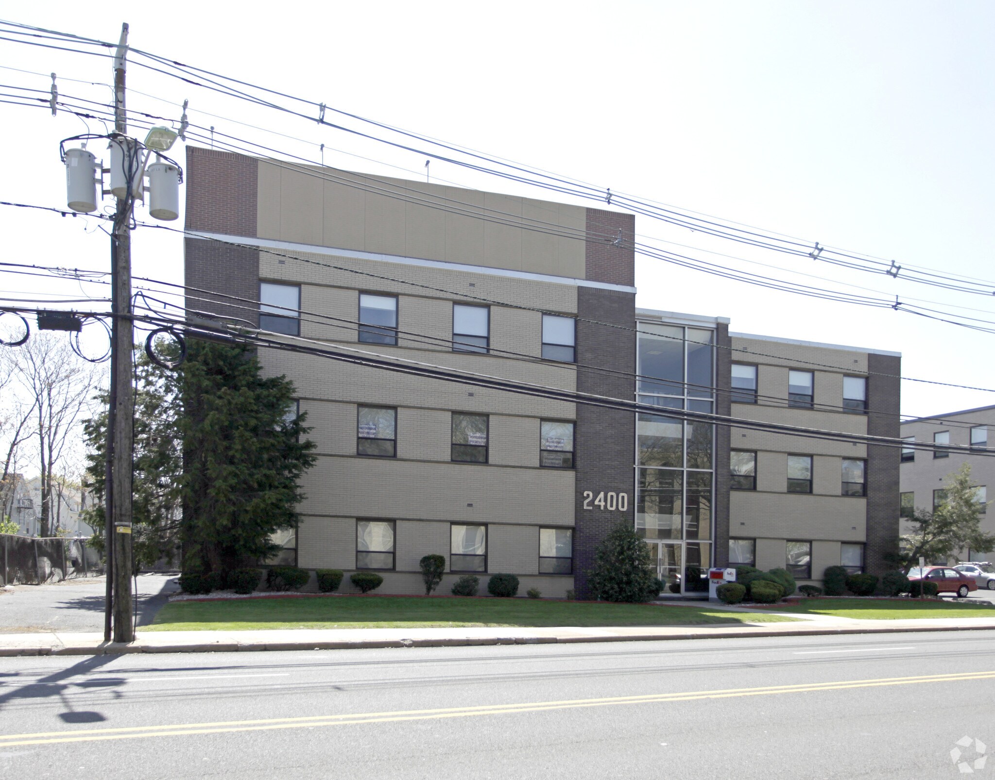 2400 Morris Ave, Union Township, NJ à louer Photo principale– Image 1 sur 4