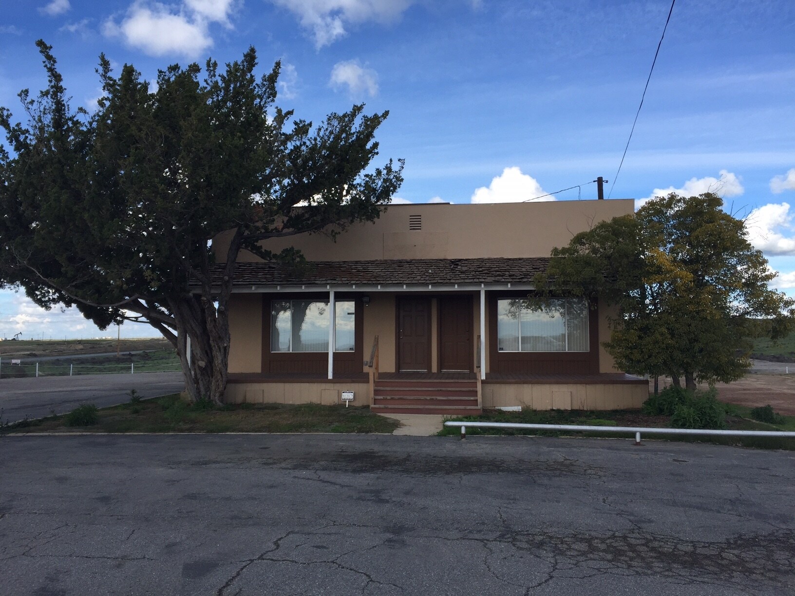 18400 Highway 65, Bakersfield, CA à louer Photo principale– Image 1 sur 19