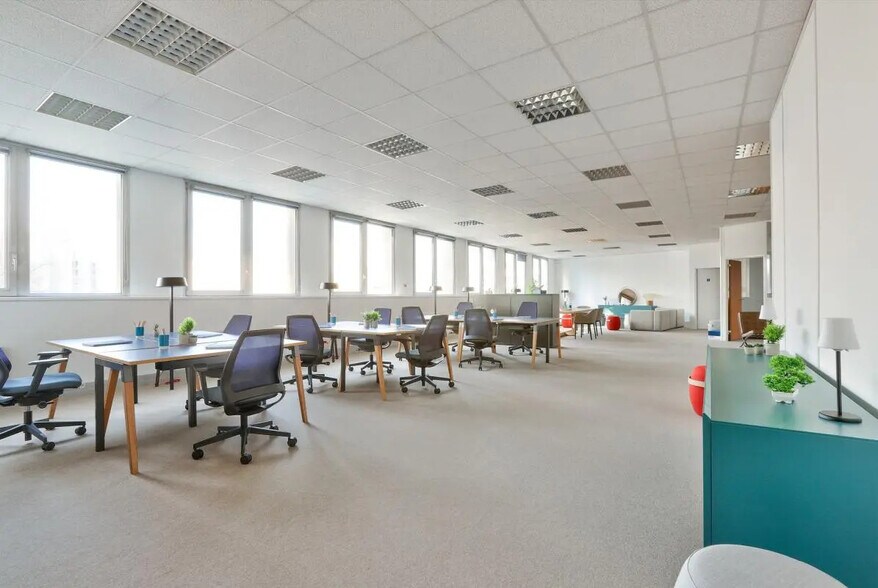 Bureau dans Paris à louer - Photo de l’immeuble – Image 1 sur 7