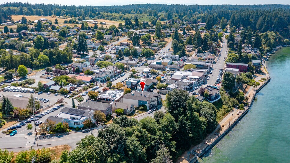 105 1st St, Langley, WA à vendre - Photo de l’immeuble – Image 3 sur 30
