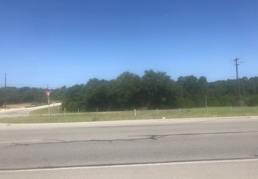 Hwy 281 N, Spring Branch, TX à vendre - Photo principale – Image 1 sur 9
