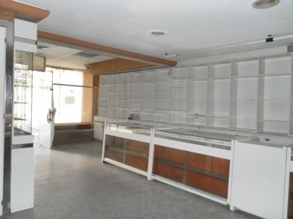 Local commercial dans Córdoba, Córdoba à louer Photo intérieure– Image 1 sur 7