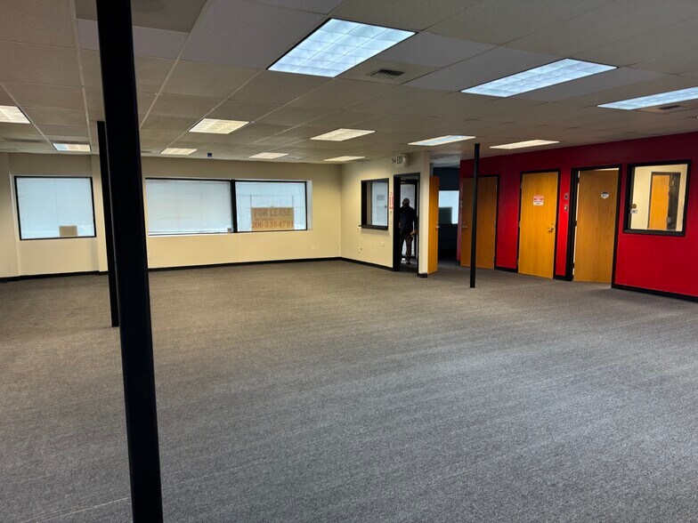 407 W Gowe St, Kent, WA à louer - Photo intérieure – Image 3 sur 10