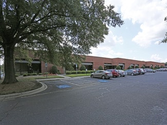 Plus de détails pour 10100 Park Cedar Dr, Charlotte, NC - Industriel/Logistique à louer