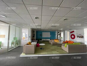 Bureau dans Grenoble à louer Photo intérieure– Image 1 sur 10