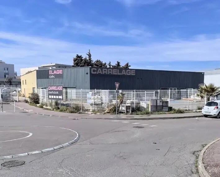 Local commercial dans Castelnau-le-Lez à louer - Photo de l’immeuble – Image 1 sur 8