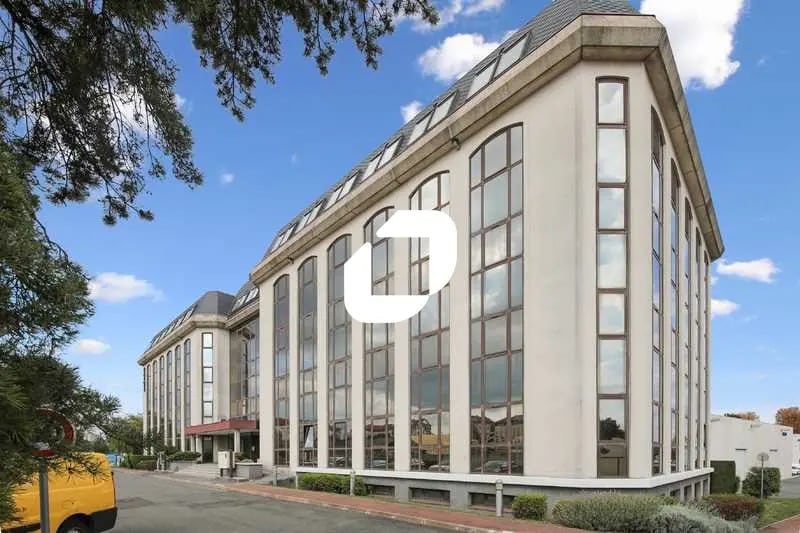 Bureau dans Vitry-sur-Seine à louer Photo de l’immeuble– Image 1 sur 22