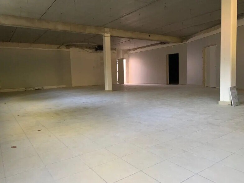 Bureau dans Dijon à vendre - Photo de l’immeuble – Image 3 sur 7