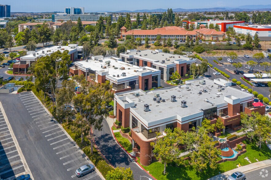 6044 Cornerstone Ct W, San Diego, CA à louer - Aérien – Image 3 sur 17