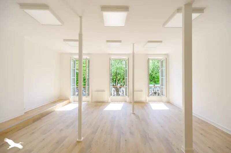 Local commercial dans La Rochelle à louer - Photo de l’immeuble – Image 1 sur 4