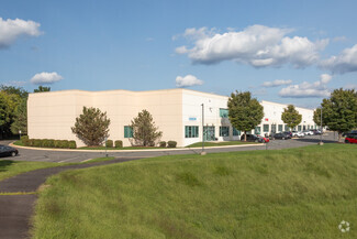 Plus de détails pour 3656 Centerview Dr, Chantilly, VA - Industriel/Logistique à louer