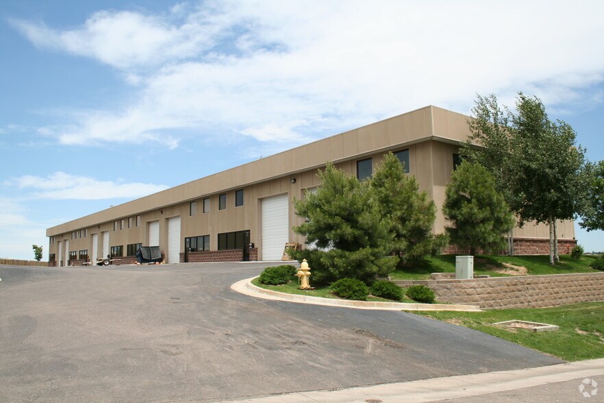 14883 E Hinsdale Ave, Centennial, CO à vendre - Photo principale – Image 1 sur 9
