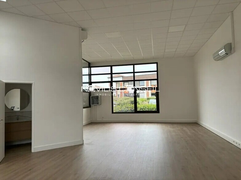 Bureau dans Balma à louer - Photo de l’immeuble – Image 1 sur 9