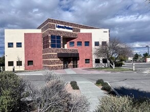 9900 Covington Cross Dr, Las Vegas, NV à vendre Photo intérieure– Image 2 sur 11