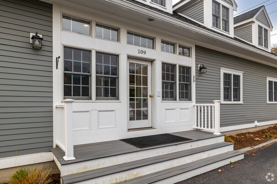 109 Colon St, Beverly, MA à louer - Photo de l’immeuble – Image 2 sur 20