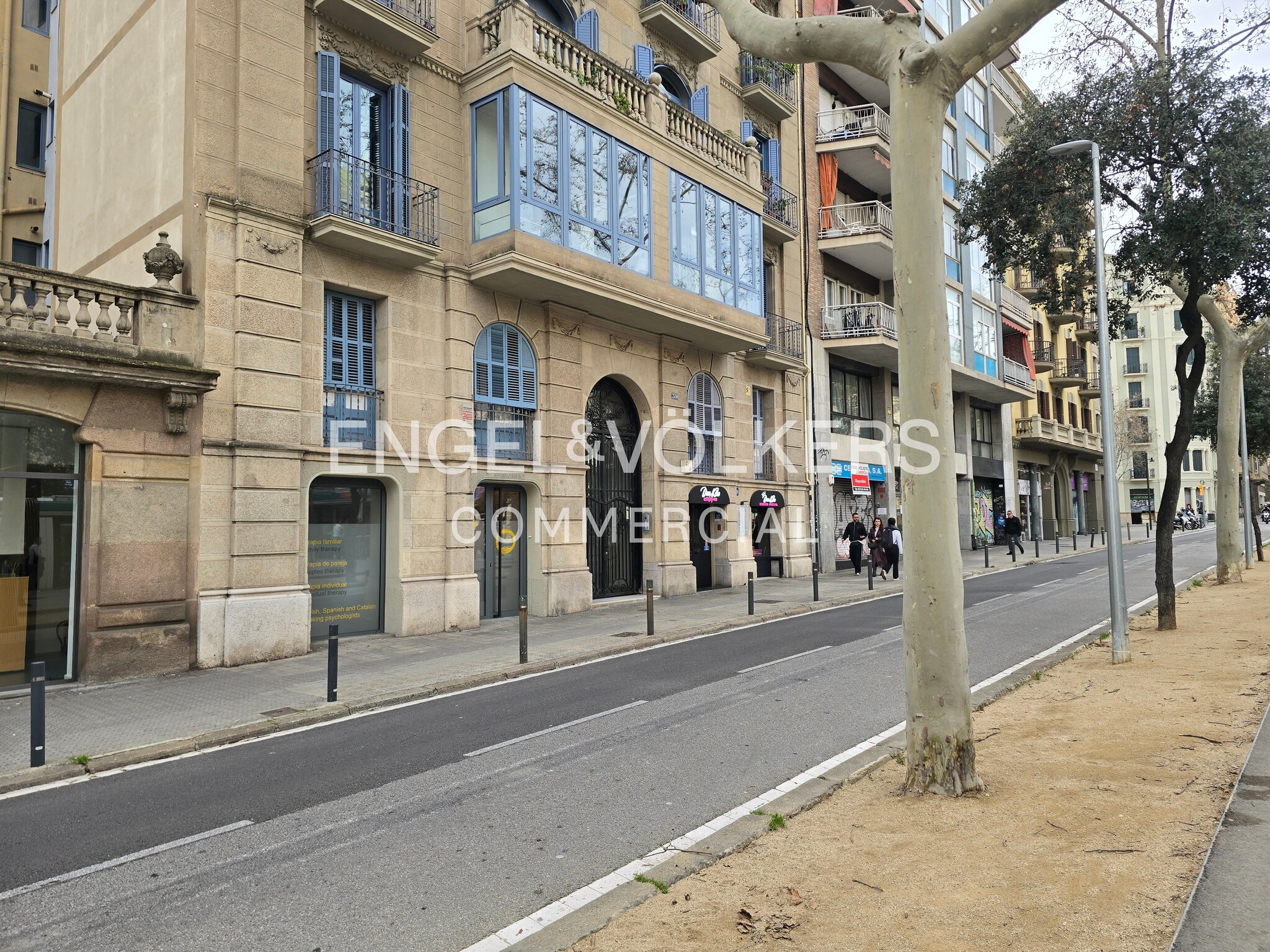 Local commercial dans Barcelone, Barcelona à louer Photo intérieure– Image 1 sur 24