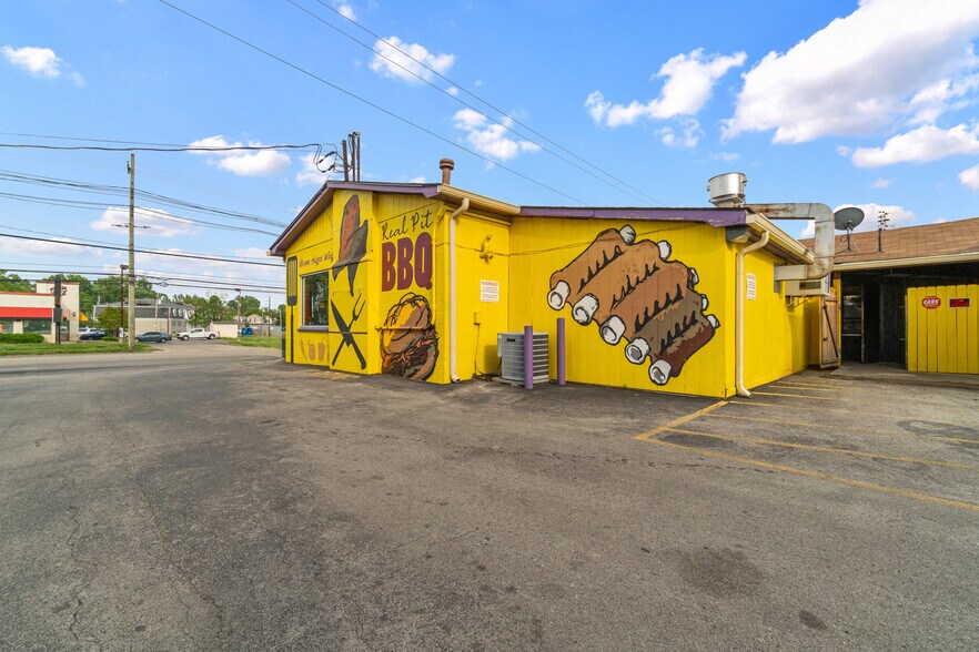7508 Preston Hwy, Louisville, KY à vendre - Photo de l’immeuble – Image 3 sur 16