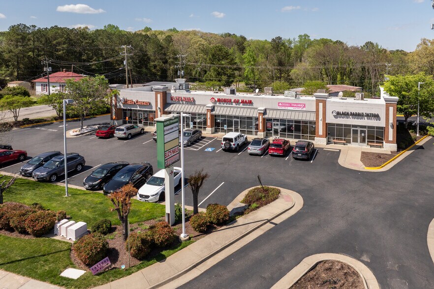 12000 Ironbridge Rd, Chester, VA à louer - Photo de l’immeuble – Image 2 sur 4