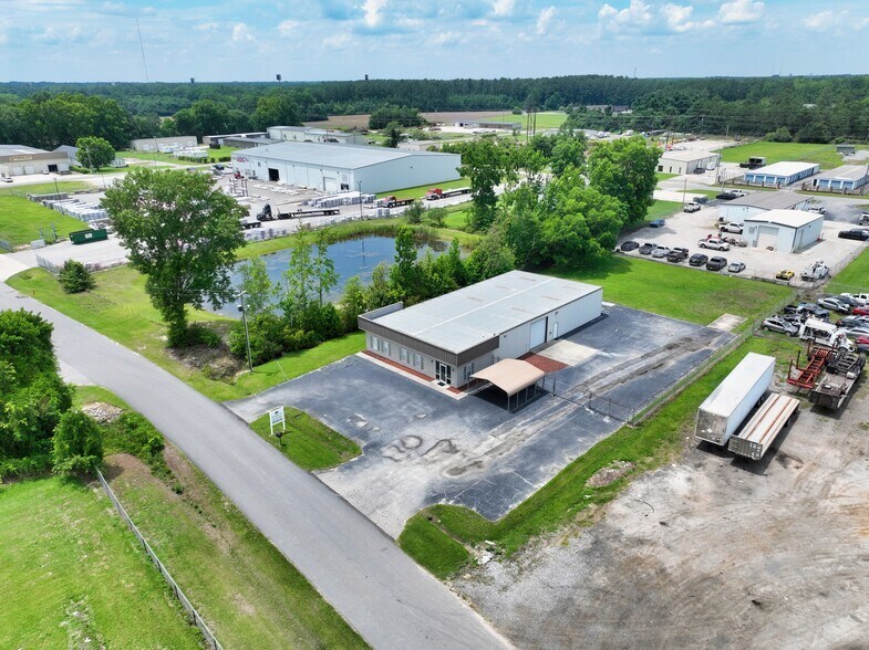 1829 Habersham Sq, Florence, SC à vendre - Photo de l’immeuble – Image 2 sur 7