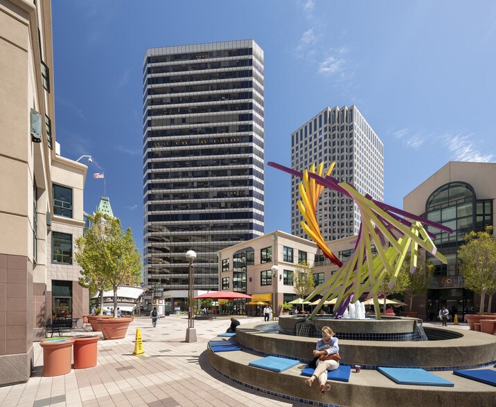 1221 Broadway, Oakland, CA à louer - Photo de l’immeuble – Image 2 sur 13