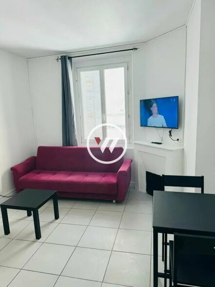 Local d'activités dans Marseille à vendre - Photo de l’immeuble – Image 3 sur 10