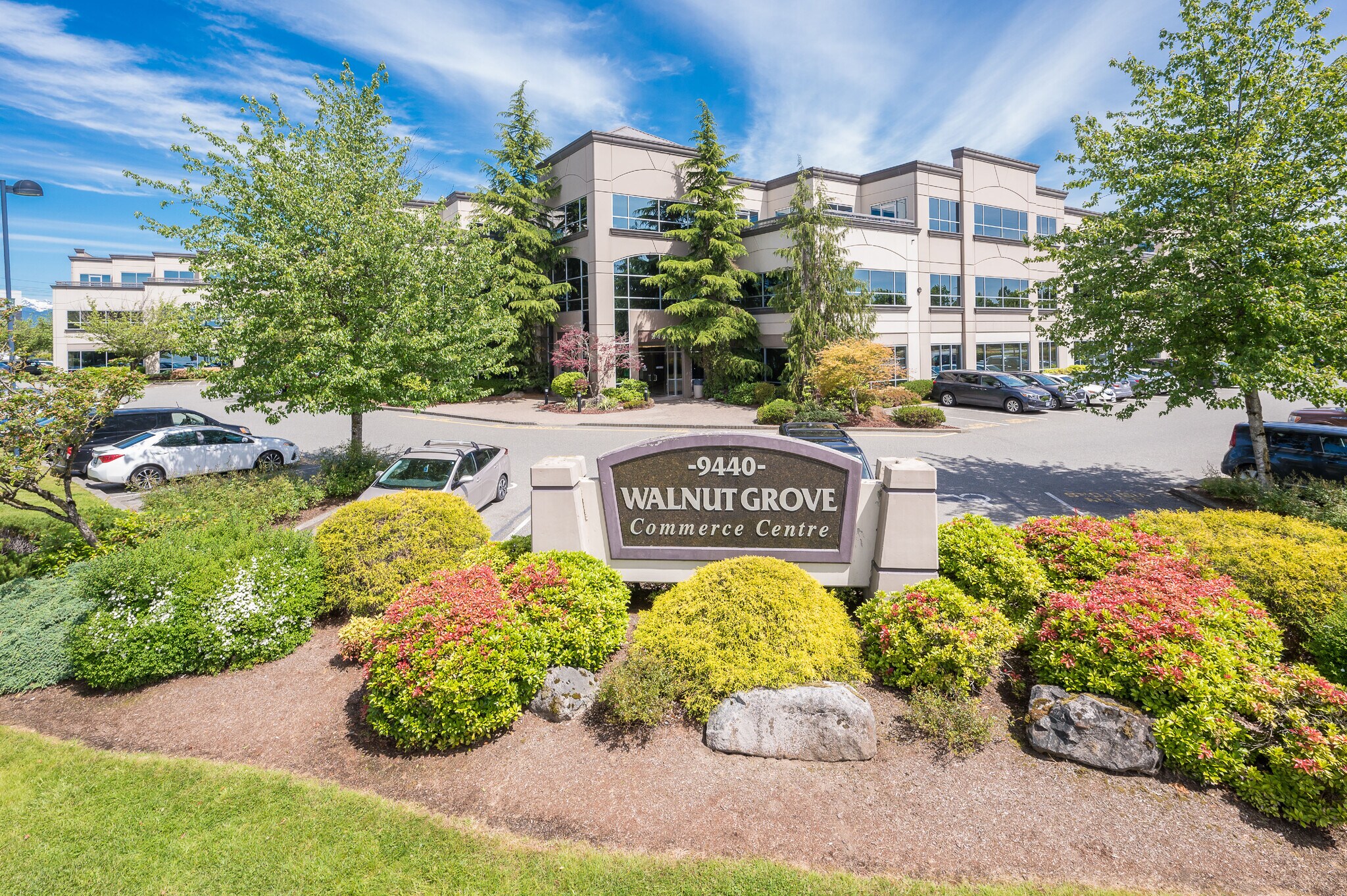 9440 202nd St, Langley Twp, BC à louer Photo principale– Image 1 sur 10